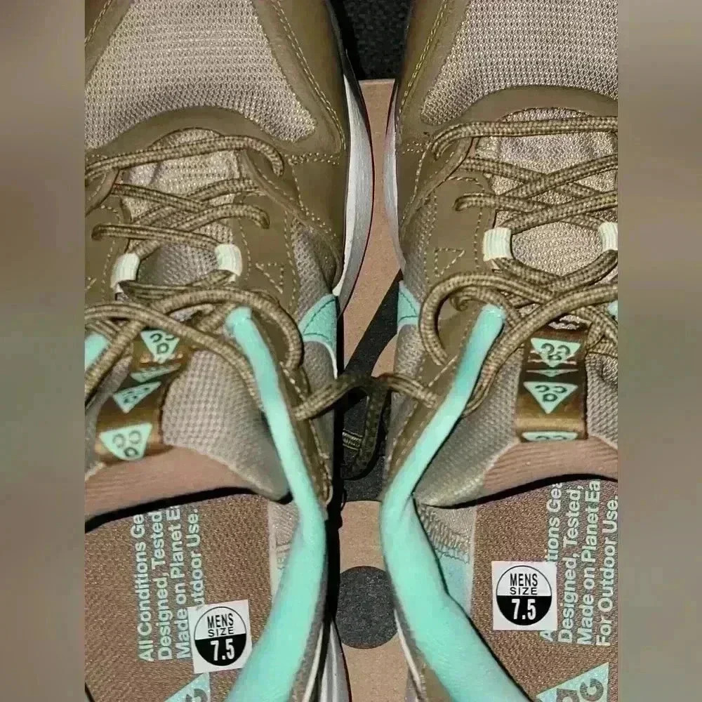 Nike ACG Lowcate Men's 7.5 Outdoor Shoes Brown DX2256-200 ORIGINAL.*WORE ONCE* - Picture 3 of 11